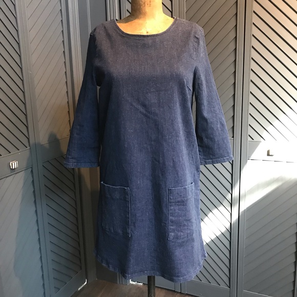 Topshop Dresses & Skirts - EUC Topshop denim dress Topshop Dresses & Skirts - EUC Topshop denim dress